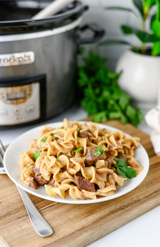 Crock Pot Beef and Noodles Set #5