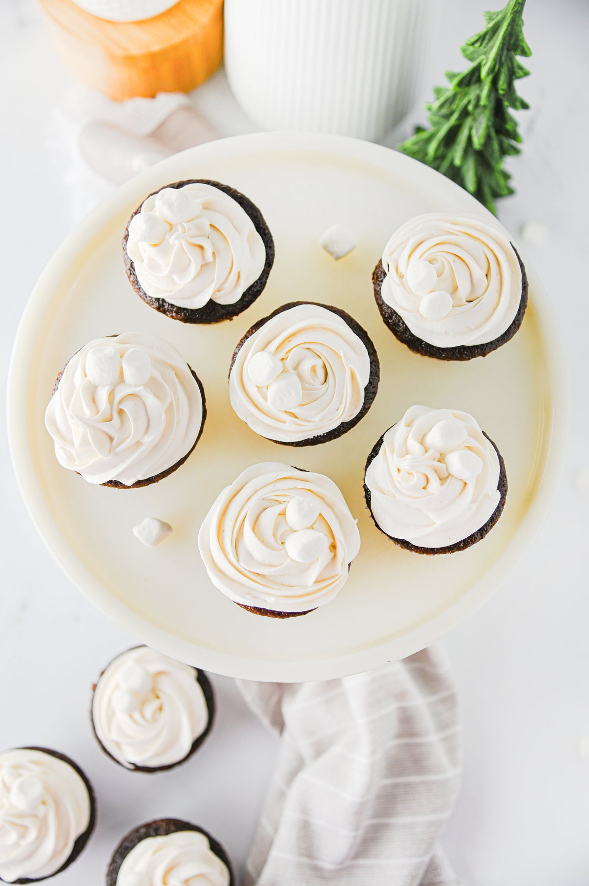Hot Chocolate Cupcakes Set #5