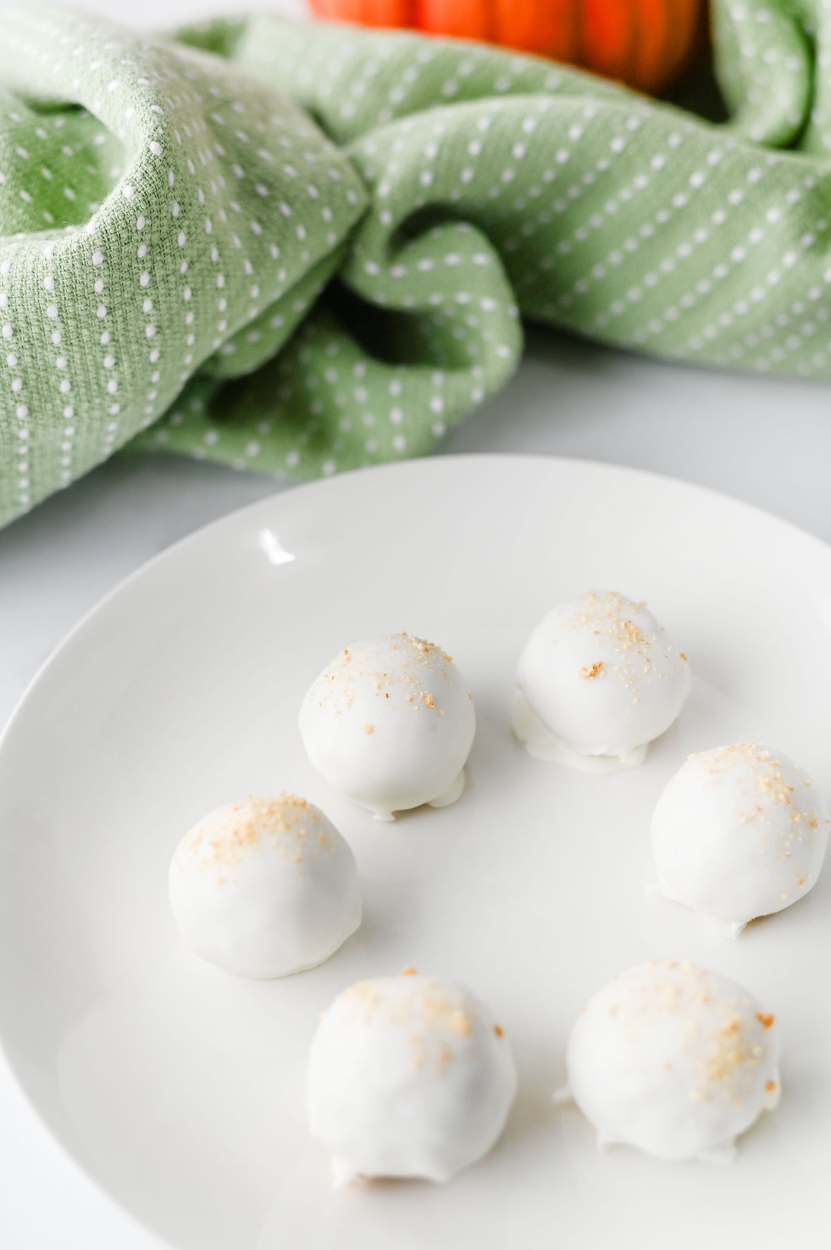 Pumpkin Pie Truffles