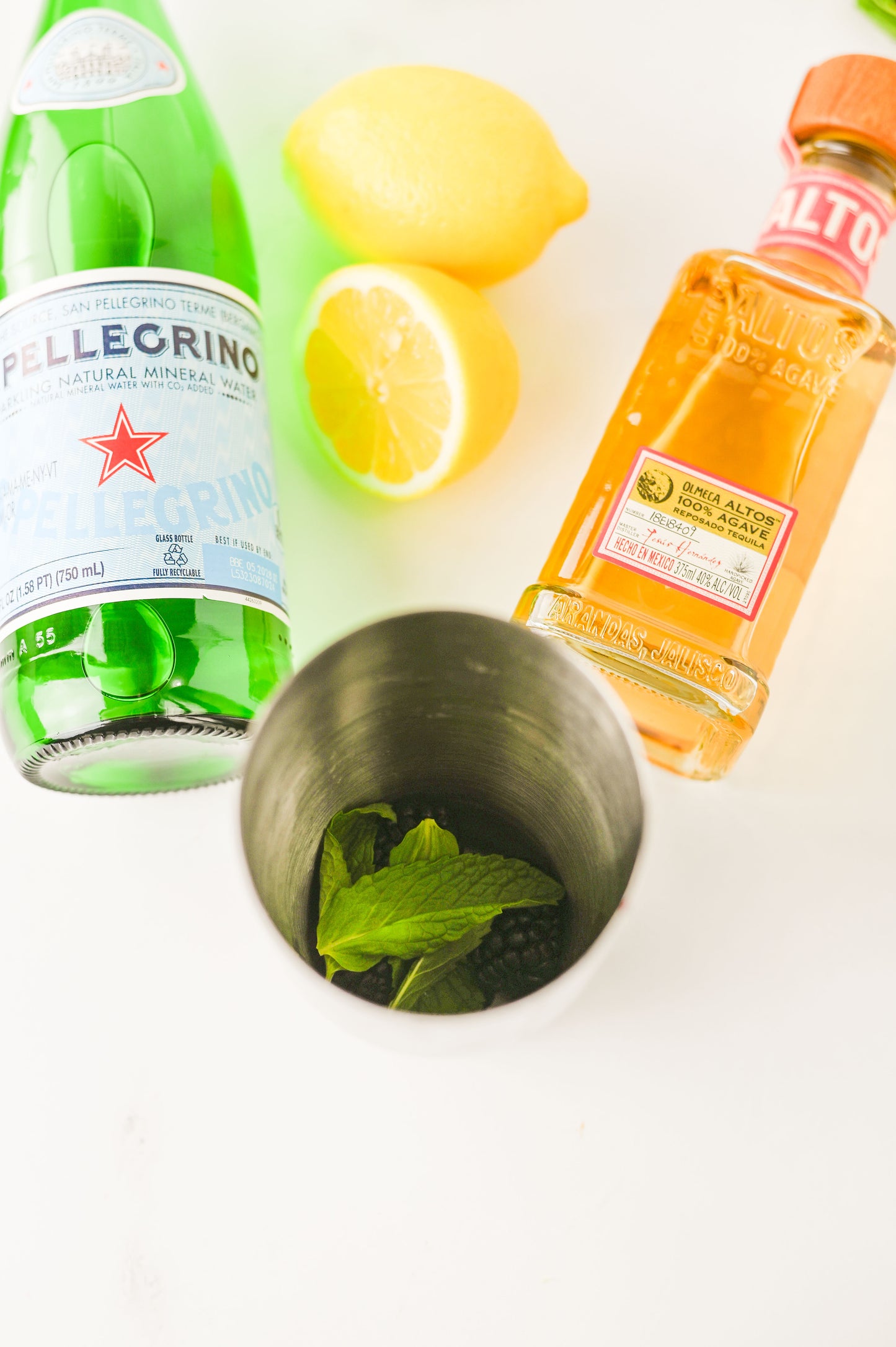 Blackberry Tequila Smash Set #1