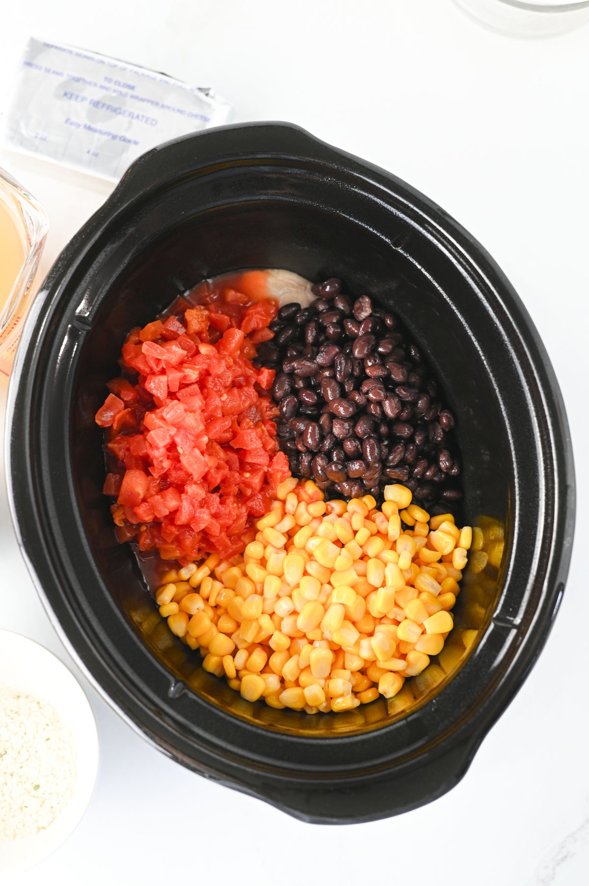 Crock Pot Cream Cheese Chicken Chili Set #1