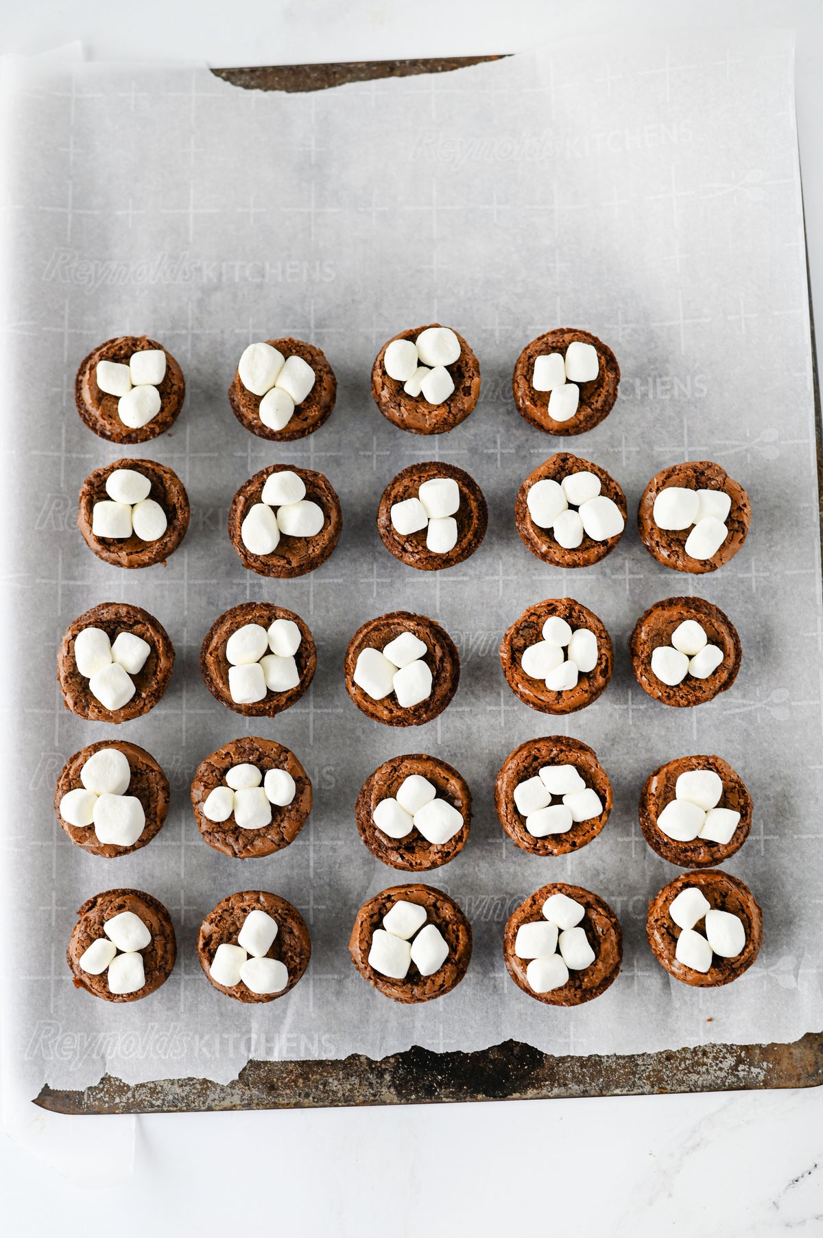 Hot Cocoa Brownie Bites Set #2