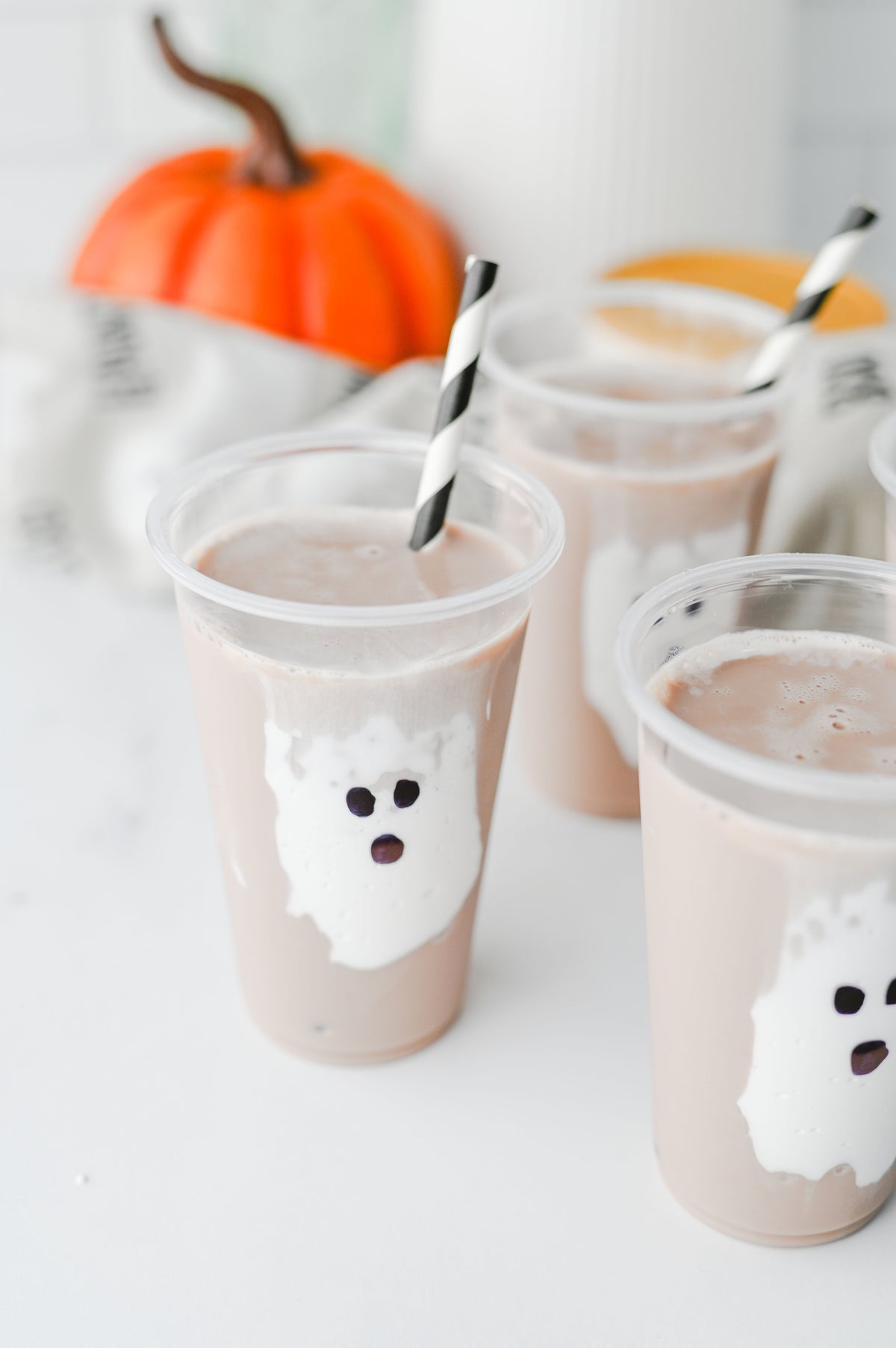 Marshmallow Fluff Ghost Cups