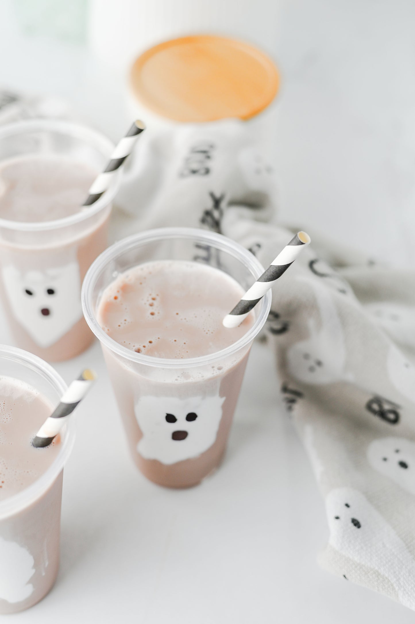 Marshmallow Fluff Ghost Cups