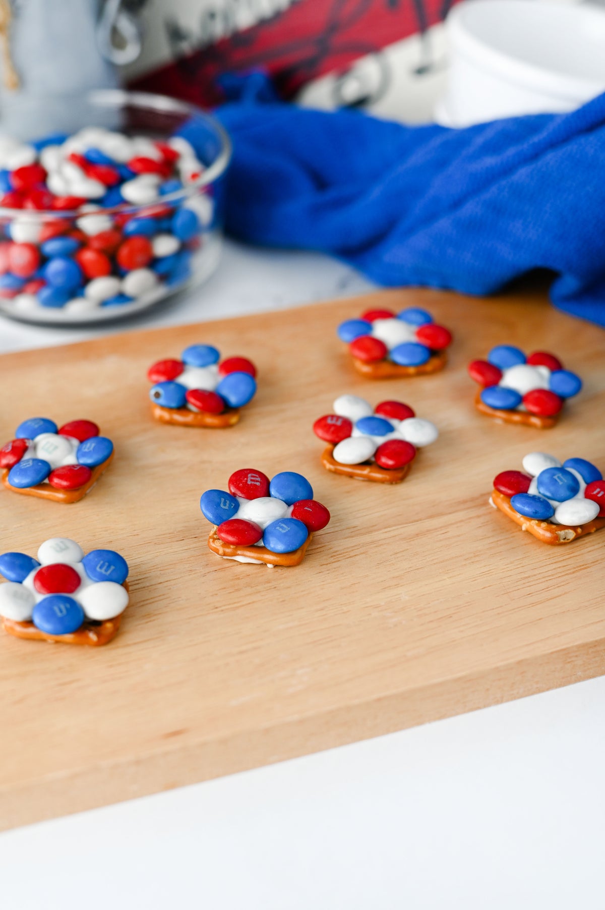 Red White and Blue Flower Pretzels