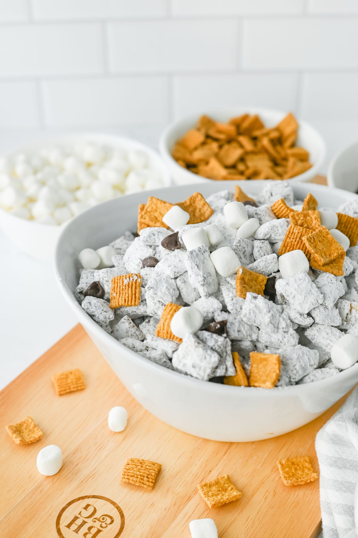 S'mores Muddy Buddies