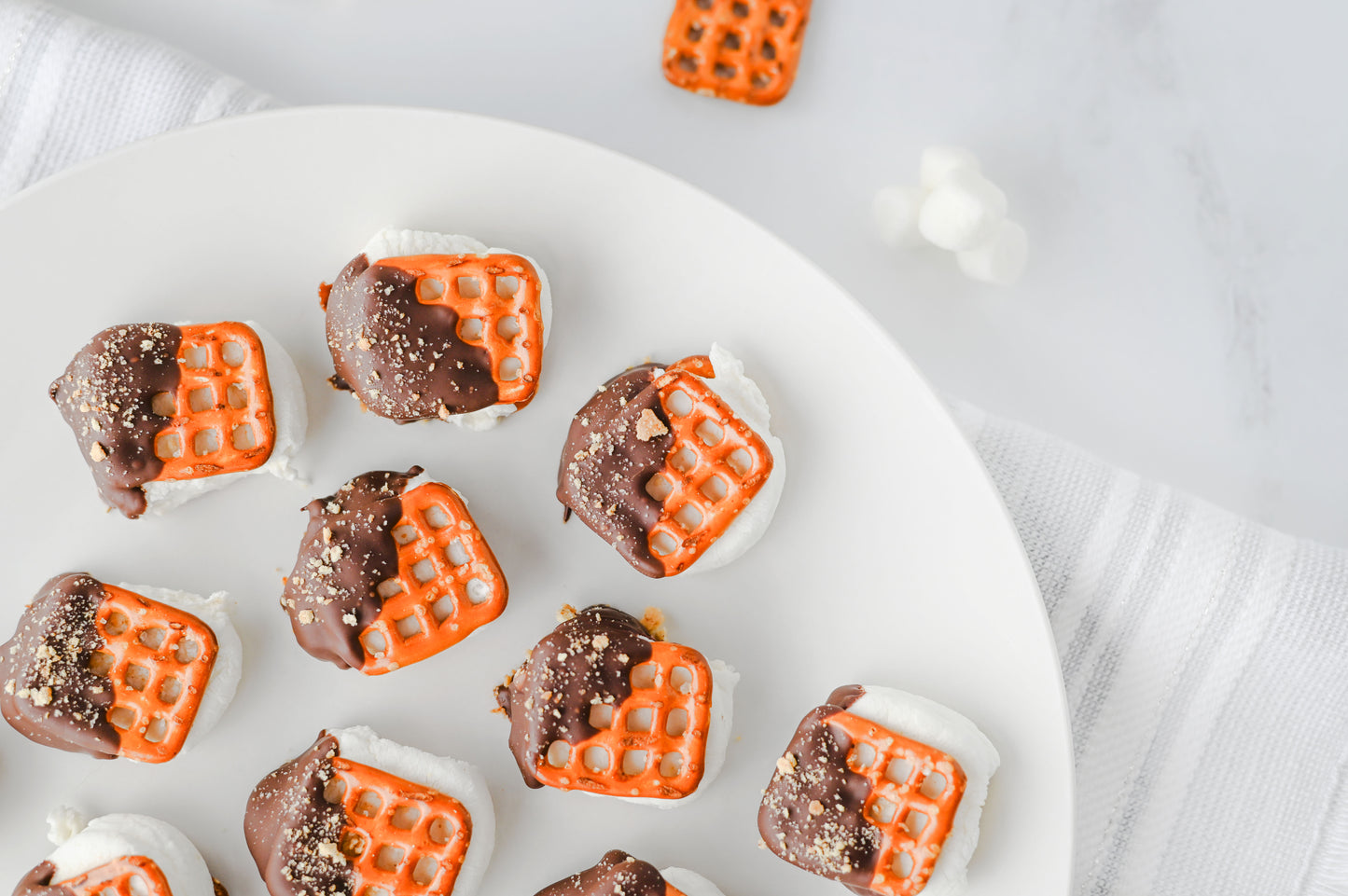 S'mores Pretzel Bites